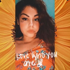 Meet your Posher, Marie